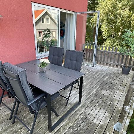 Bjoerkoe, Laegenhet Naera Bad Och Goeteborg Appartement Buitenkant foto