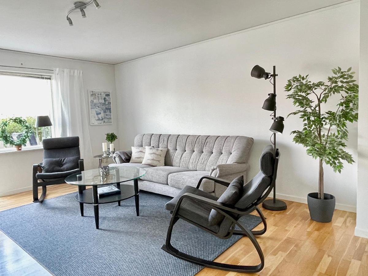 Bjoerkoe, Laegenhet Naera Bad Och Goeteborg Appartement Buitenkant foto